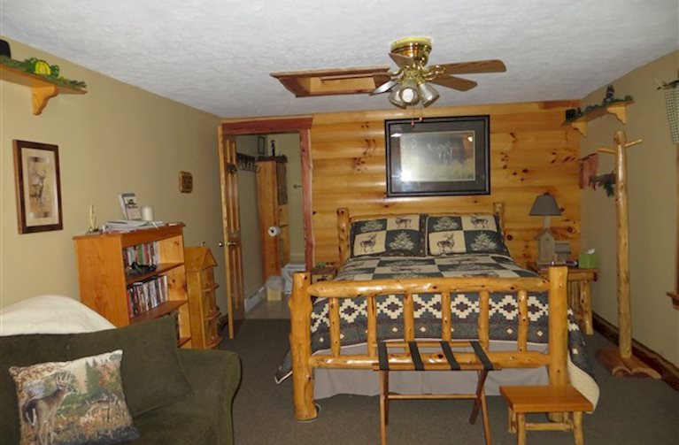 Little Slice Of Heaven Cabin A